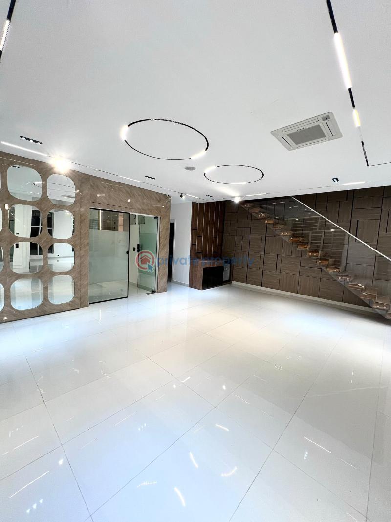 5 bedroom Detached Duplex For Sale Chevron Drive Lekki Lagos - 14
