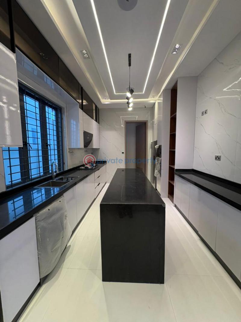 5 bedroom Detached Duplex For Sale Lekki Lagos - 4