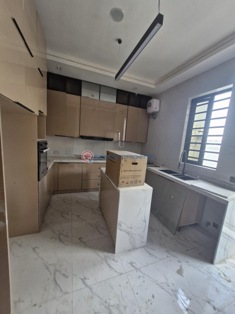 5 bedroom Detached Duplex For Sale Lekki Phase 2 Lagos - 2