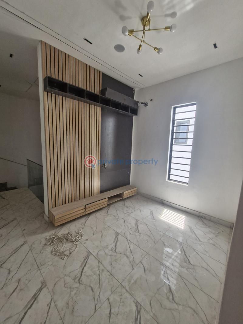 5 bedroom Detached Duplex For Sale Lekki Phase 2 Lagos - 3
