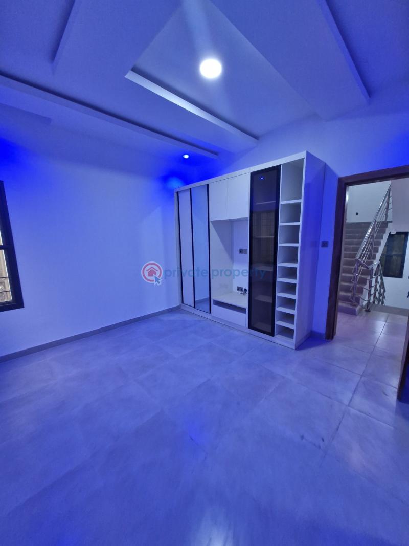 5 bedroom Detached Duplex For Sale Lekki Phase 1 Lagos - 5
