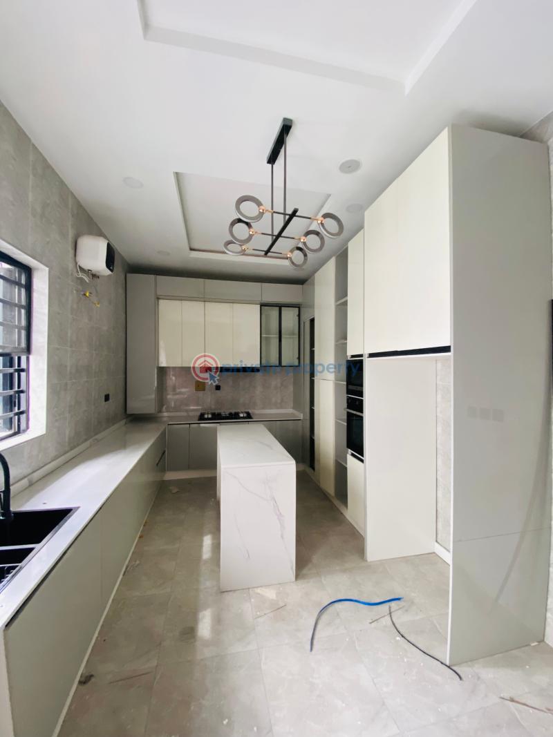 5 bedroom Detached Duplex For Sale Orchid Road Along Lekki Expressway Lagos - 1