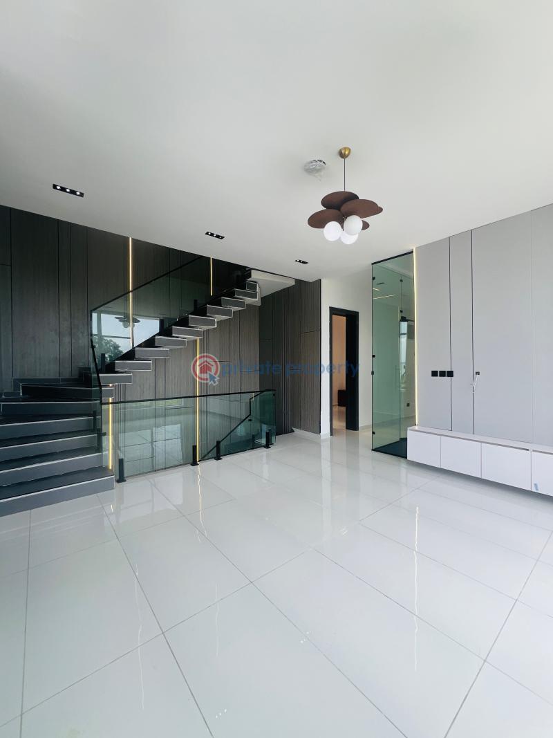 5 bedroom Detached Duplex For Sale Osapa Lekki Lagos - 11