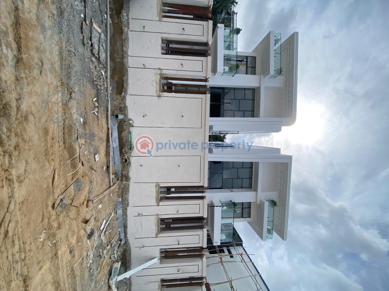 5 bedroom Detached Duplex For Sale Chevron Drive Lekki Lagos - 1