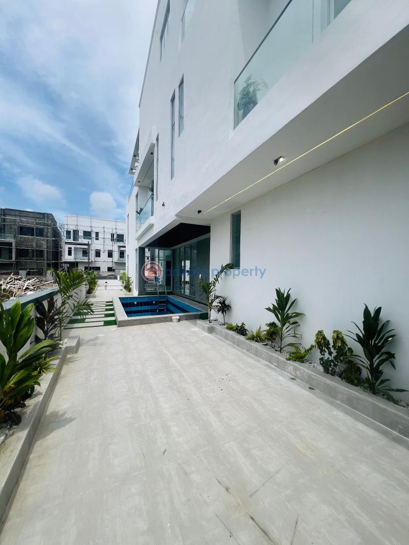 5 bedroom Detached Duplex For Sale Osapa Lekki Lagos - 1