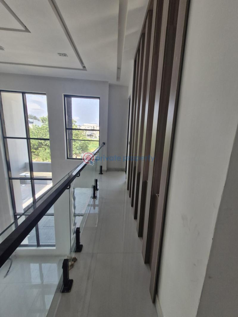 5 bedroom Detached Duplex For Sale Ikota Lekki Lagos - 8