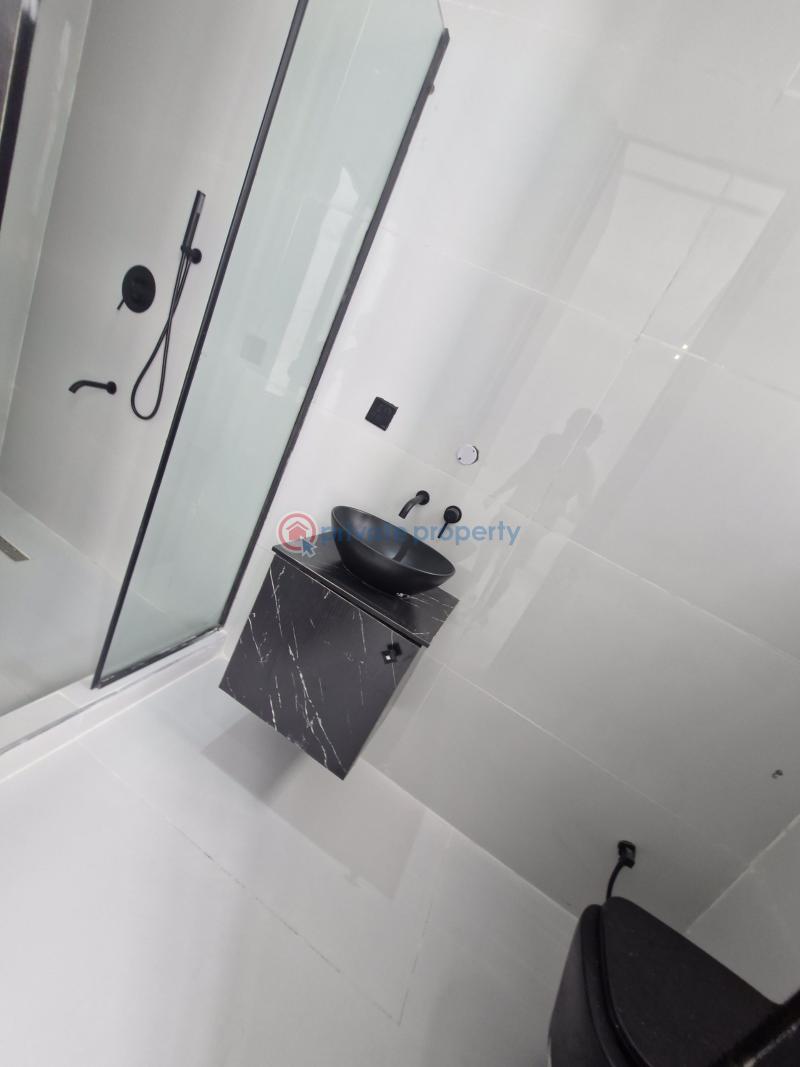 5 bedroom Detached Duplex For Sale Chevron Drive Lekki Lagos - 9