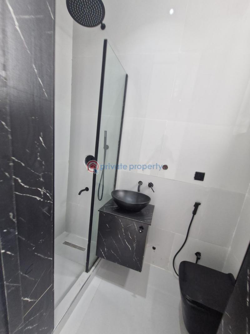 5 bedroom Detached Duplex For Sale Chevron Drive Lekki Lagos - 7