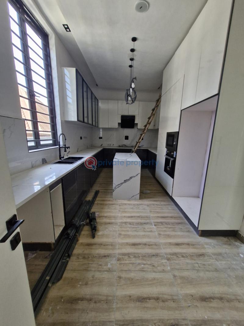 5 bedroom Detached Duplex For Sale Idado Lekki Lagos - 5
