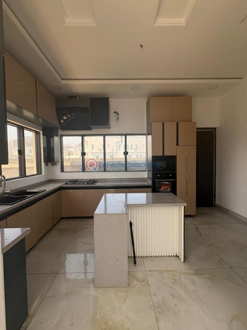5 bedroom Detached Duplex For Sale Lekki Lagos - 1