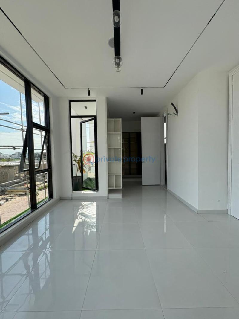 5 bedroom Detached Duplex For Sale Osapa Lekki Lagos - 11