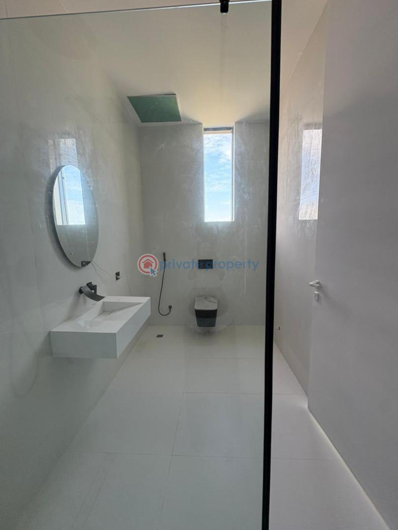 5 bedroom Detached Duplex For Sale Osapa Lekki Lagos - 19