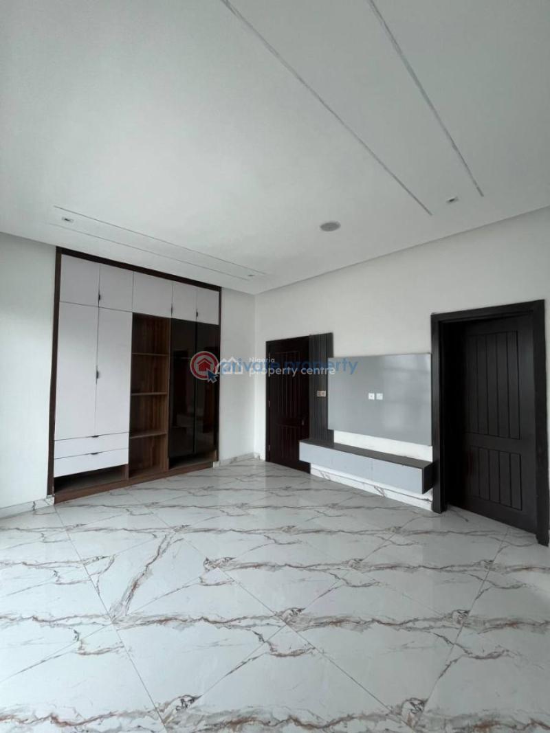 5 bedroom Duplex For Sale Luxury Estate Besides Pinnock Beach Osapa London Lekki Lagos - 3