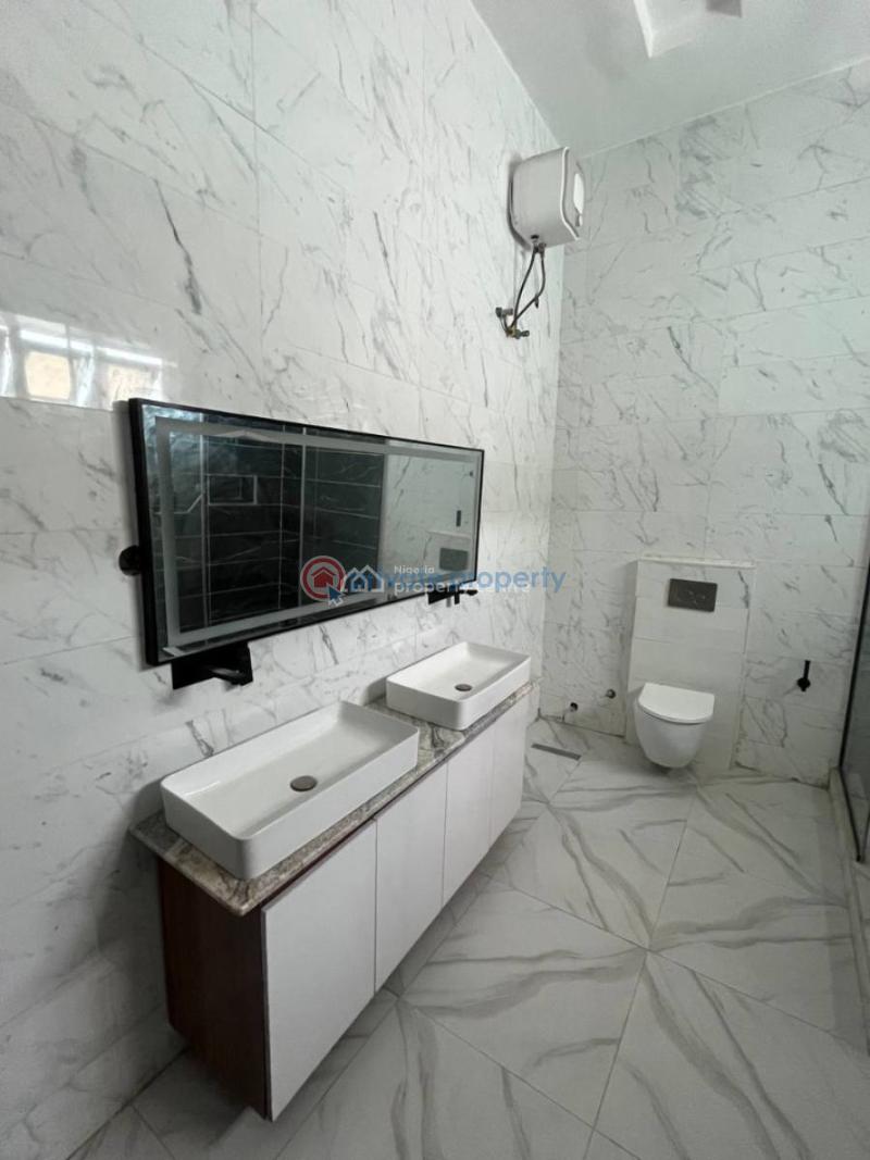 5 bedroom Duplex For Sale Luxury Estate Besides Pinnock Beach Osapa London Lekki Lagos - 7