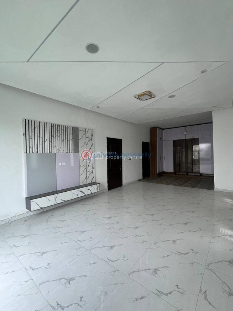 5 bedroom Duplex For Sale Luxury Estate Besides Pinnock Beach Osapa London Lekki Lagos - 1