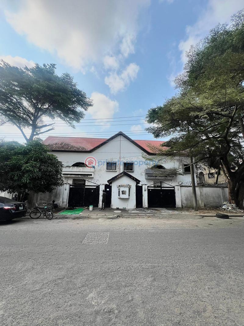 5 bedroom Semi detached Duplex For Rent Lekki Phase 1 Lagos - 1