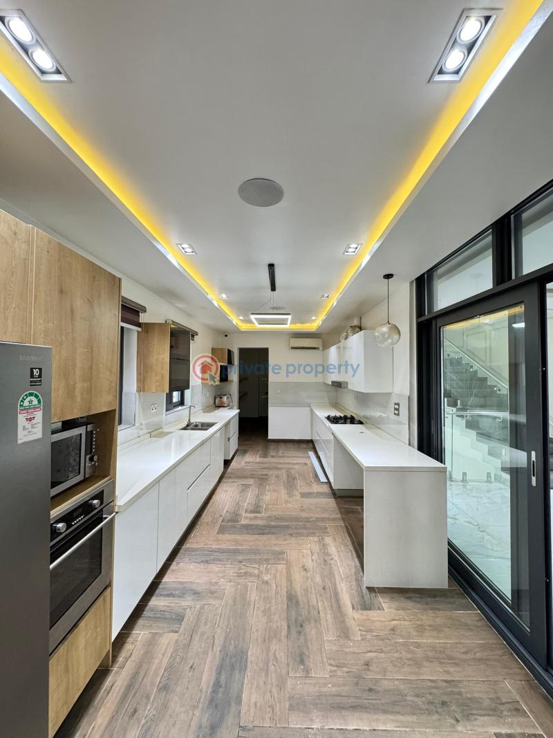 5 bedroom Semi detached Duplex For Sale Old Ikoyi Lagos - 4