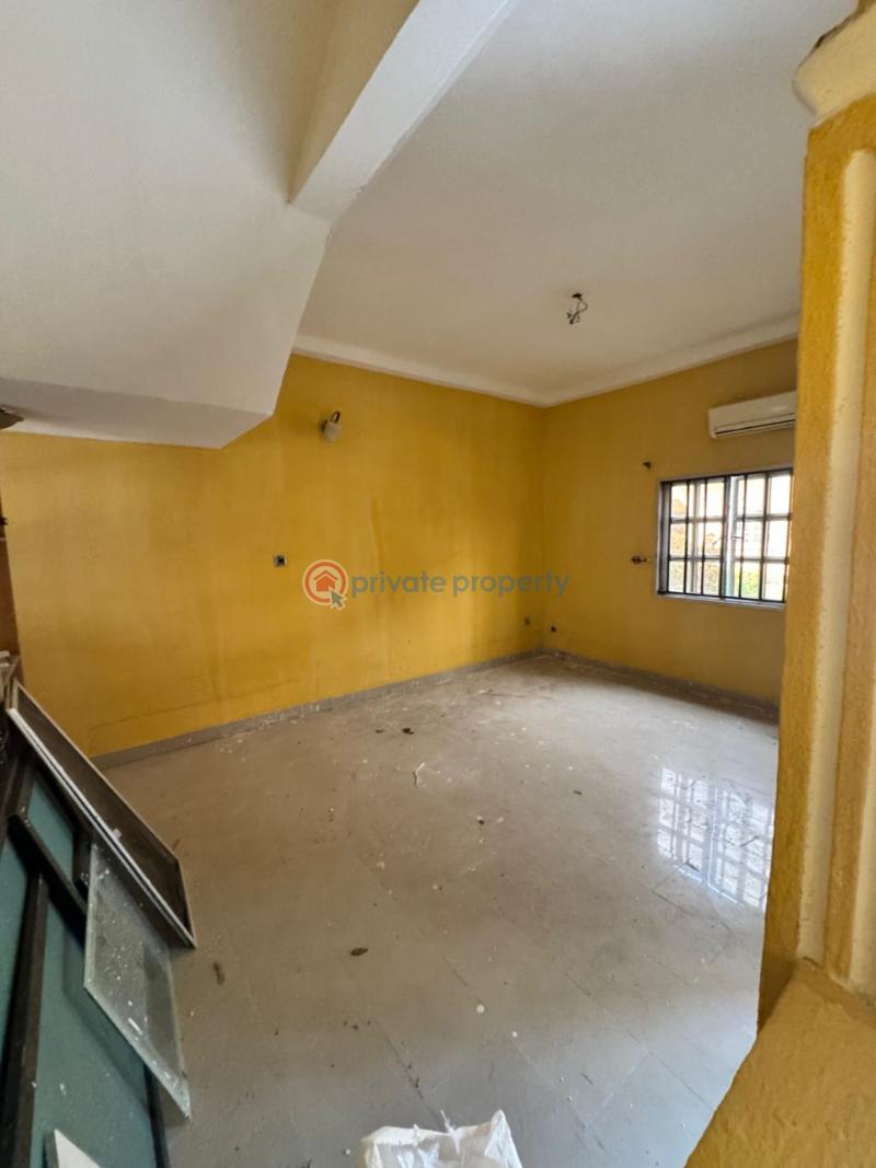 Commercial Property For Rent Lekki Phase 1 Lagos - 13