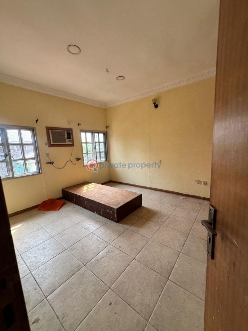 Commercial Property For Rent Lekki Phase 1 Lagos - 1