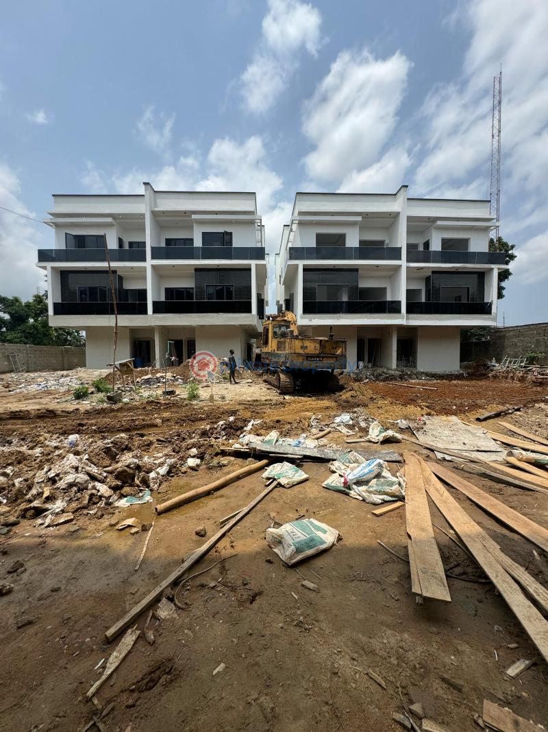 5 bedroom Semi detached Duplex For Sale Estate Ikeja GRA Lagos - 5