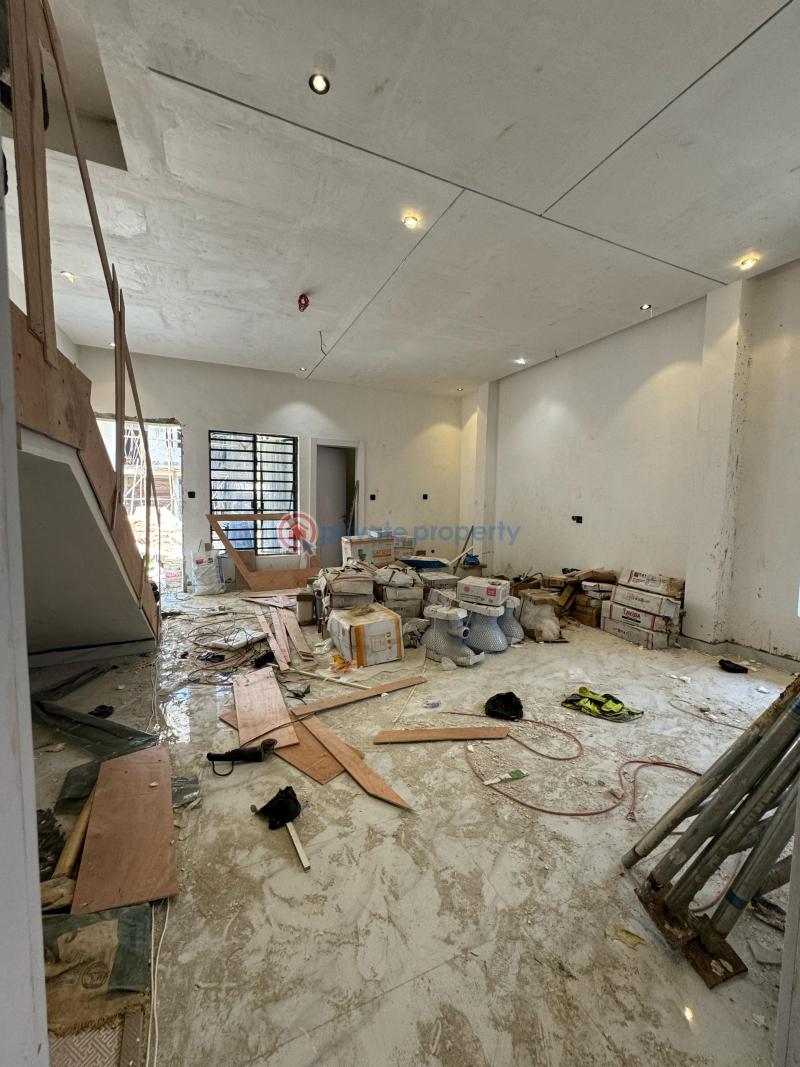 5 bedroom Semi detached Duplex For Sale Estate Ikeja GRA Lagos - 11