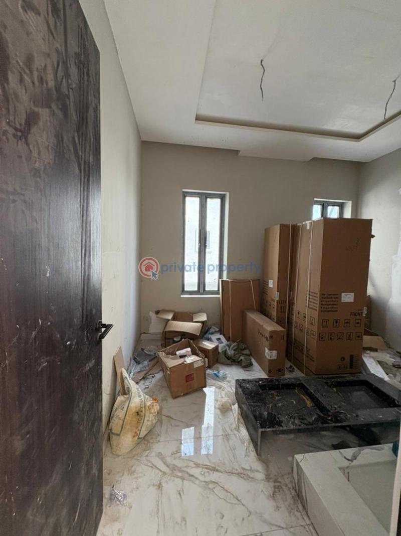 5 bedroom Semi detached Duplex For Sale Lekki Lagos - 15