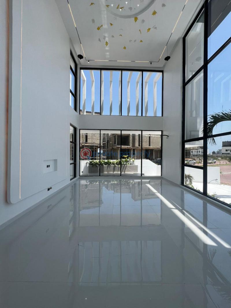 5 bedroom Detached Duplex For Sale Osapa Lekki Lagos - 16