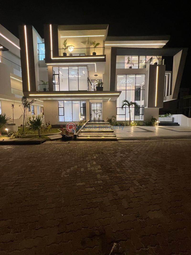 5 bedroom Detached Duplex For Sale Osapa London, Osapa Lekki Lagos - 1