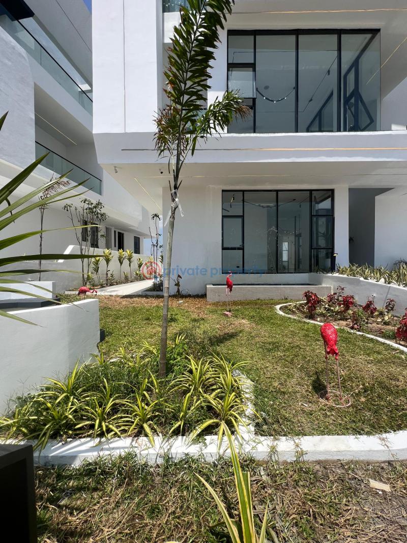 5 bedroom Detached Duplex For Sale Osapa London, Osapa Lekki Lagos - 19