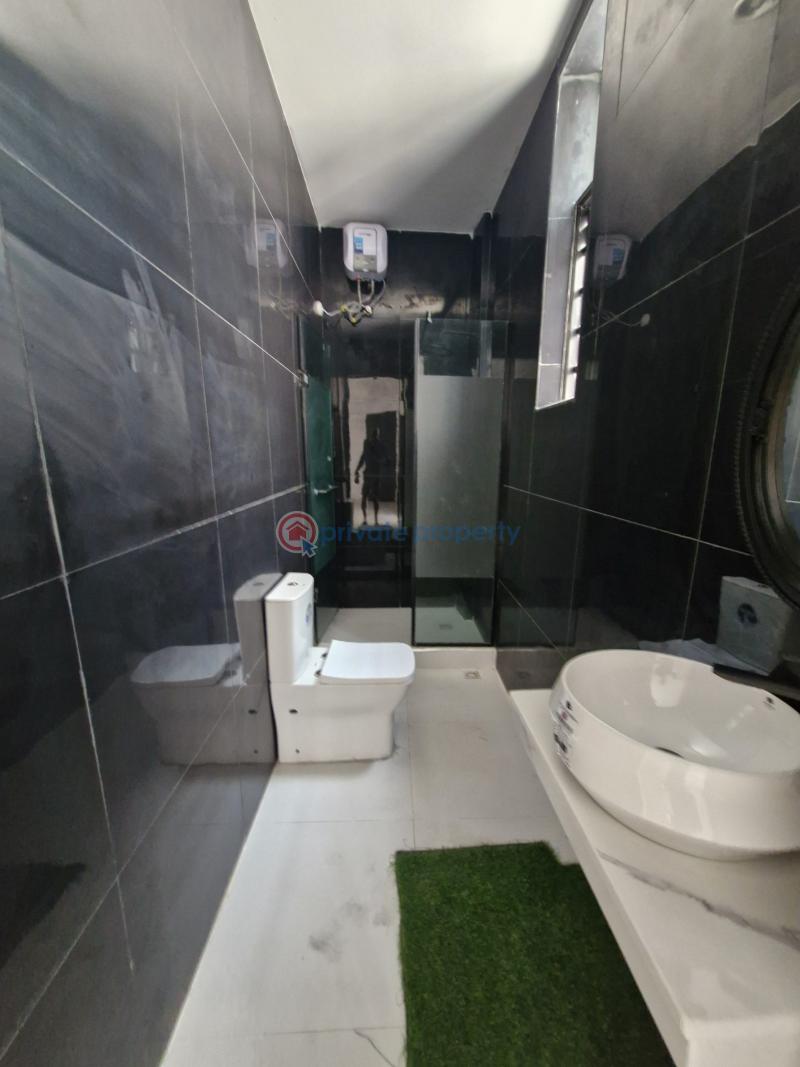 5 bedroom Detached Duplex For Sale Victoria Garden City Lekki Lagos - 7