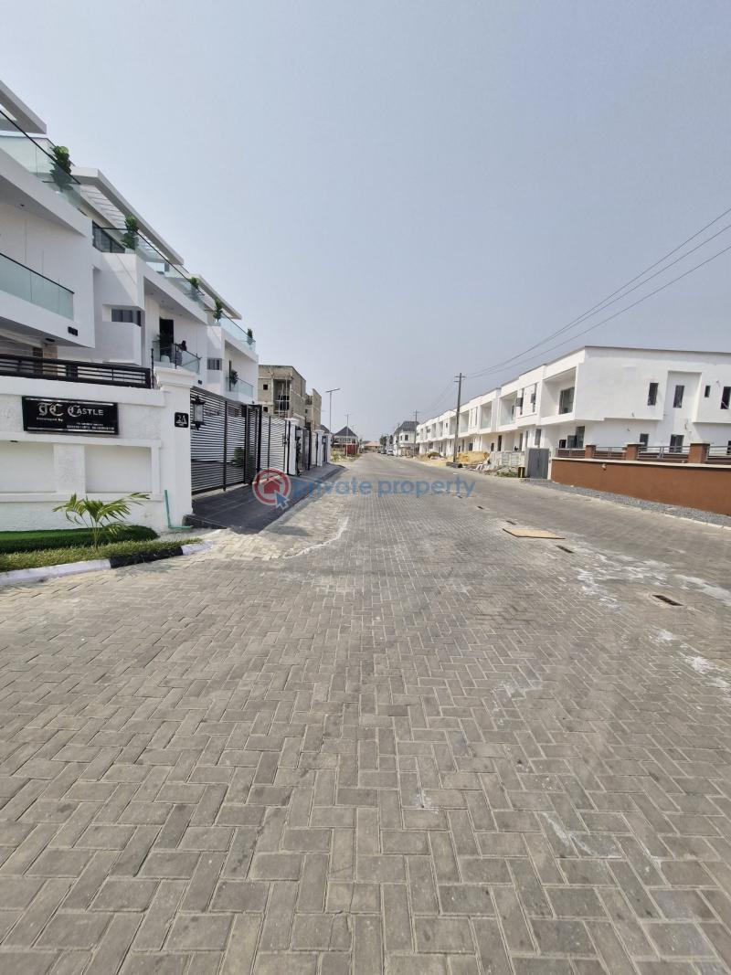 5 bedroom Detached Duplex For Sale Victoria Garden City Lekki Lagos - 15