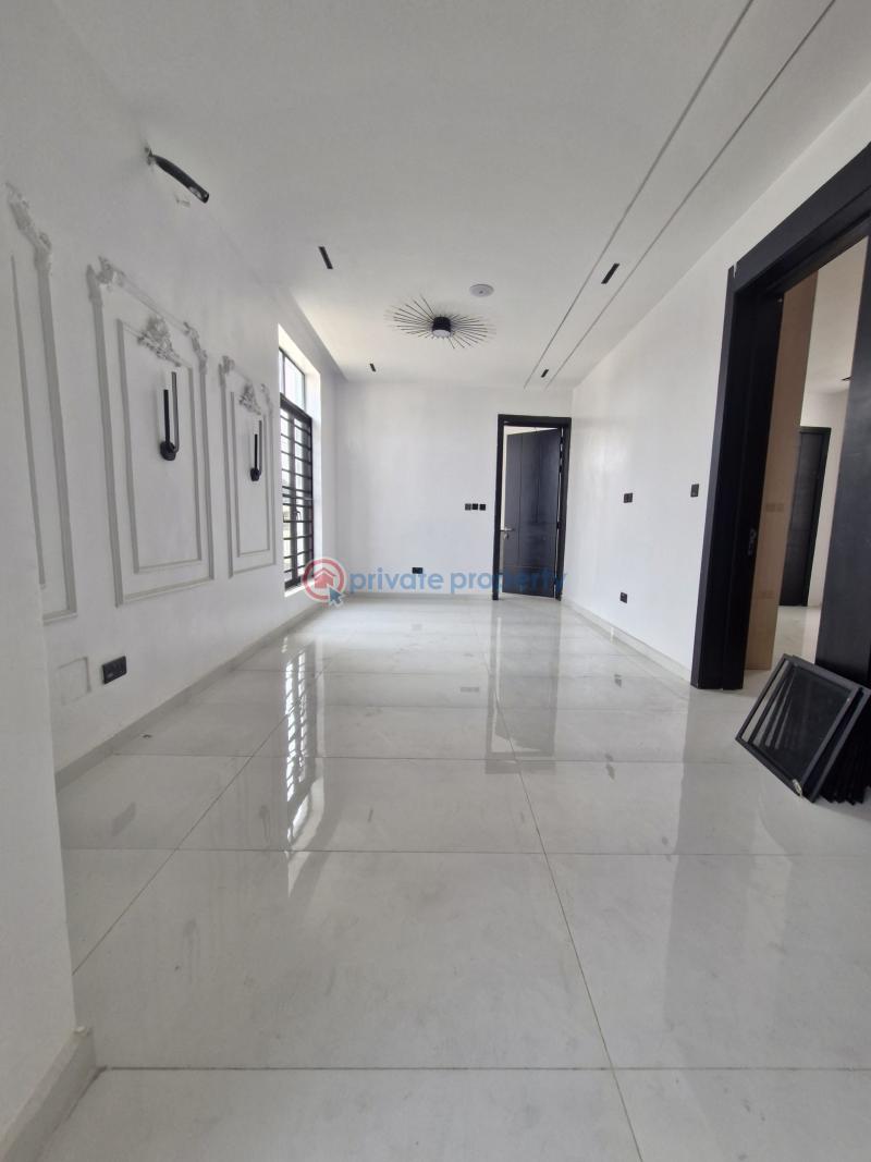 5 bedroom Detached Duplex For Sale Victoria Garden City Lekki Lagos - 5
