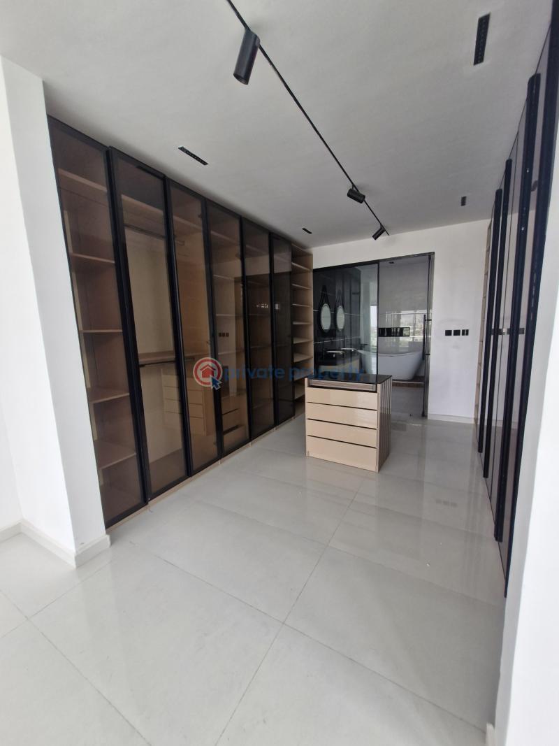 5 bedroom Detached Duplex For Sale Victoria Garden City Lekki Lagos - 11