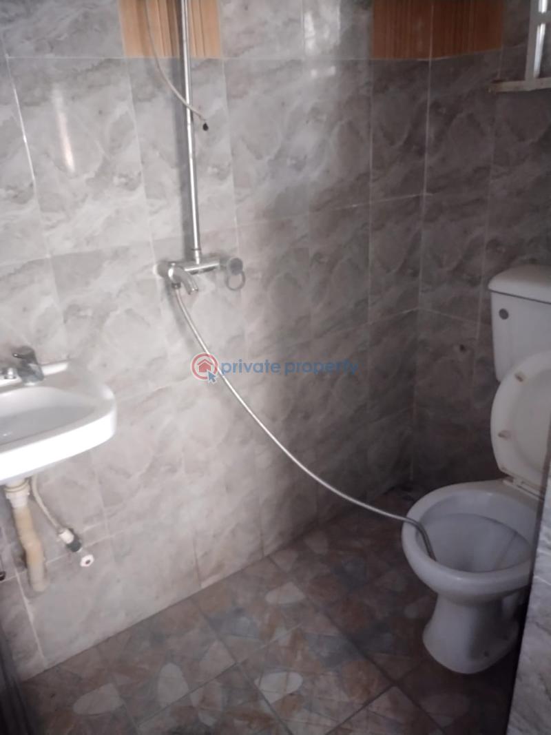 10 bedroom Detached Duplex For Sale Alogba Estate Ibeshe Ikorodu Lagos - 13