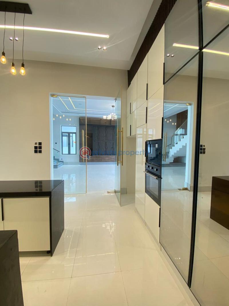 5 bedroom Detached Duplex For Sale Ajah Lagos - 4