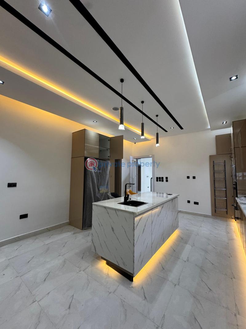 5 bedroom Detached Duplex For Sale Apo Abuja Phase 2  - 4