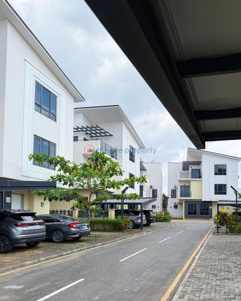 7 bedroom Detached Duplex For Sale Wuye Abuja Phase 2  - 1