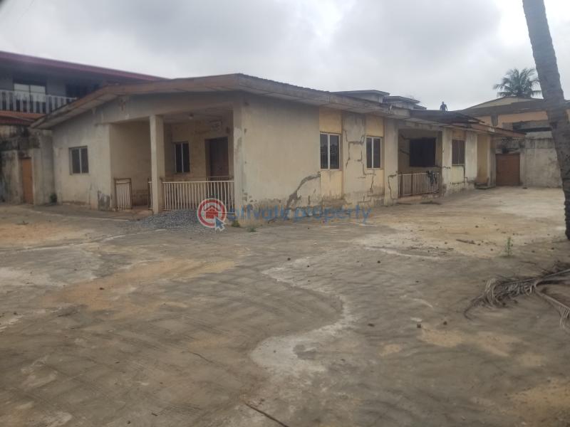5 bedroom Office For Rent Kamta Housing Estate Iyana Mortuary Abeokuta Ogun - 0