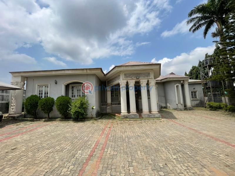 5 bedroom Detached Bungalow For Rent Maitama Abuja Phase 1  - 1