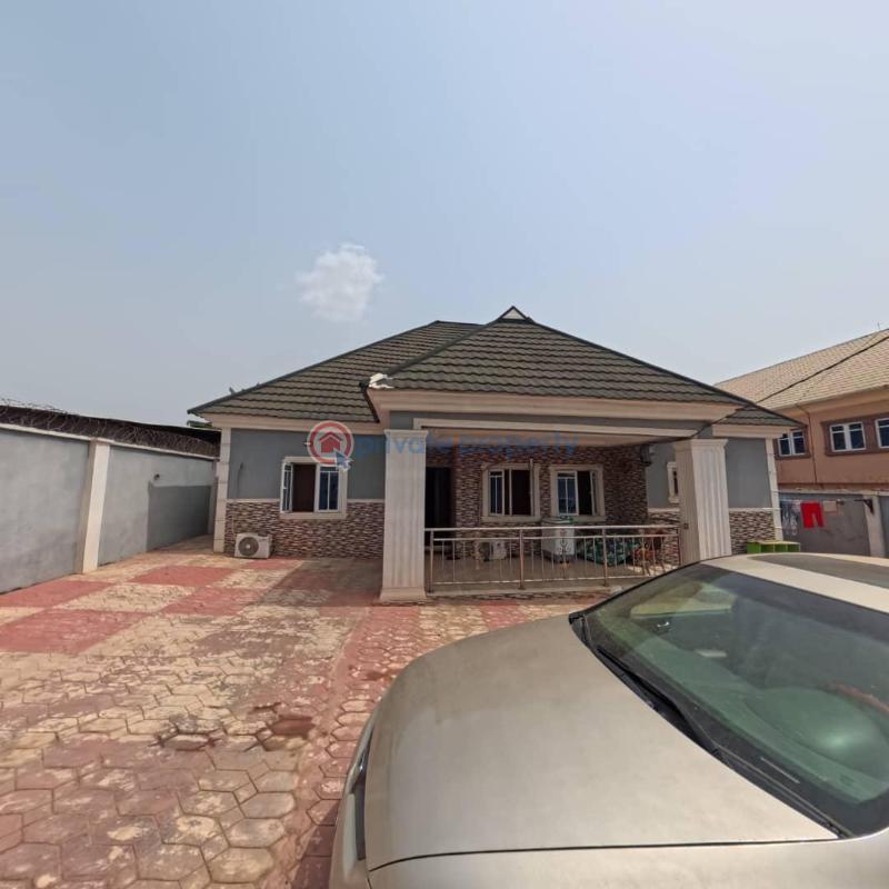 5 bedroom Bungalow For Sale Oluwo Abiolaway. Iyana Mortuary Abeokuta Ogun - 0