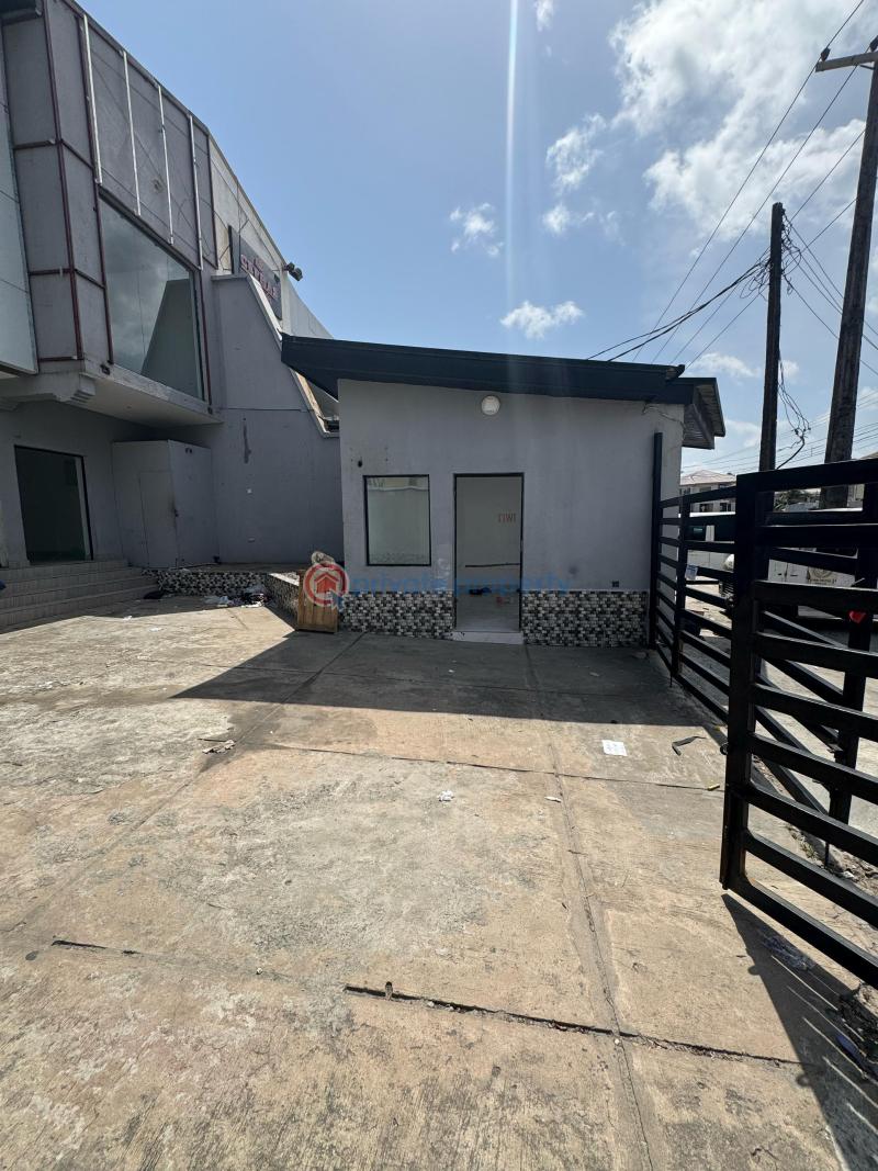5 bedroom Commercial Property For Rent Lekki Phase 1 Lagos - 14