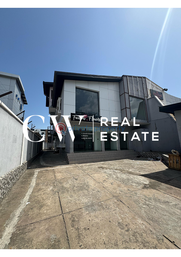 5 bedroom Commercial Property For Rent Lekki Phase 1 Lagos - 0