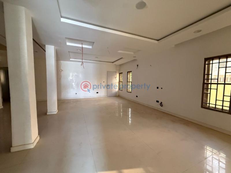 5 bedroom House For Sale Guzape Abuja Phase 1  - 2