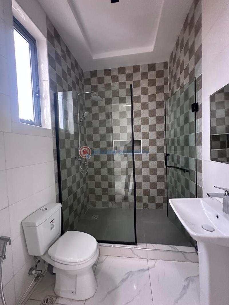 5 bedroom Detached Duplex For Sale Monastery Road Sangotedo Lagos - 11