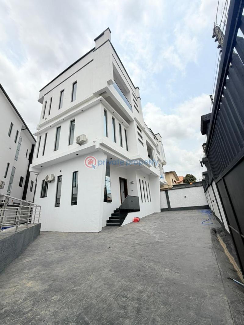 5 bedroom Detached Duplex For Sale Magodo Isheri Ikeja Lagos - 0