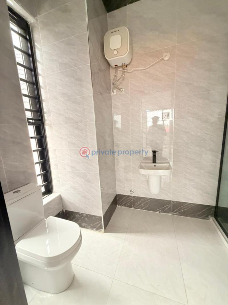 5 bedroom Detached Duplex For Sale Magodo Isheri Ikeja Lagos - 10