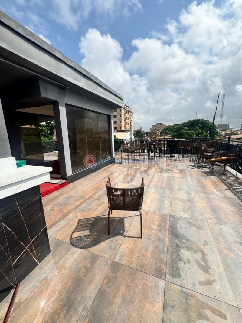5 bedroom Commercial Property For Rent Victoria Island Lagos - 8