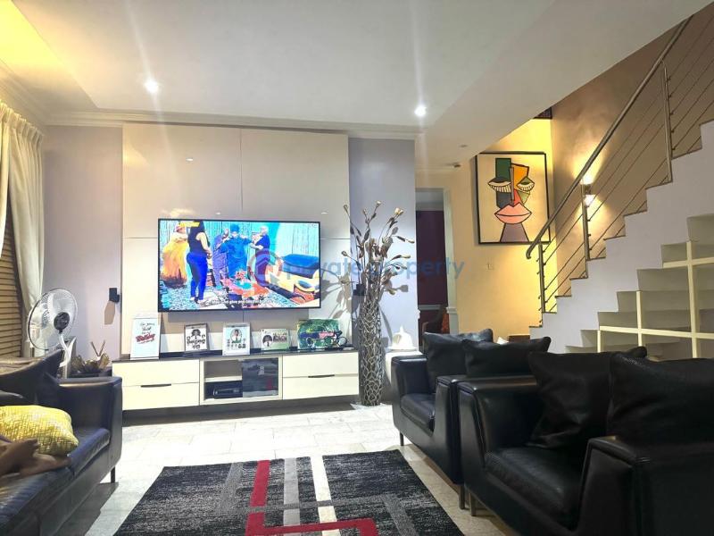 5 bedroom Detached Duplex For Sale Central Residents Lekki Phase 1 Lagos - 1