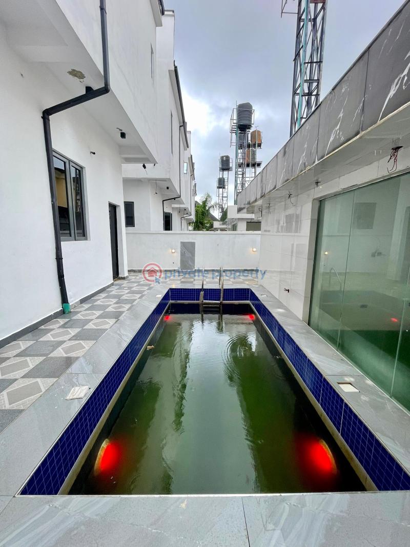 5 bedroom Detached Duplex For Sale Monastery Road Sangotedo Lagos - 12
