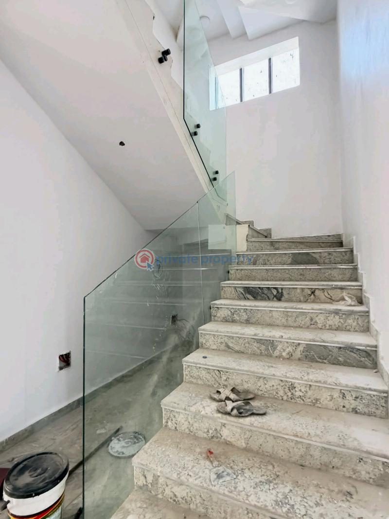 5 bedroom Duplex For Sale Life Camp Abuja Phase 3  - 4